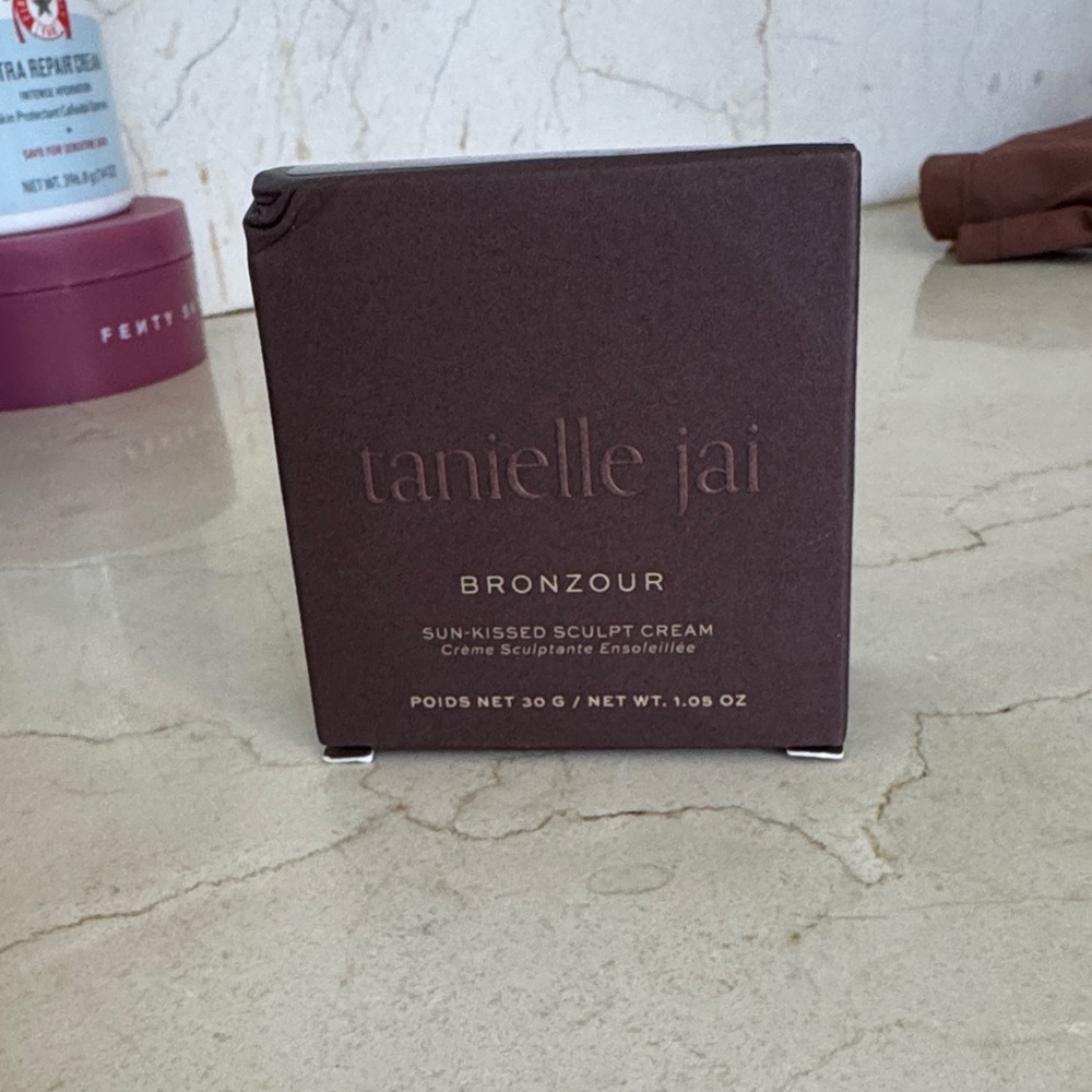 Sun-Kissed Sculpt Cream Bronzer